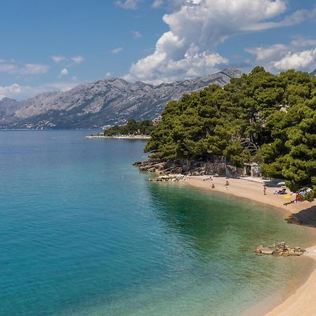 Apartments By The Sea Brela, Makarska - 18356 ภายนอก รูปภาพ