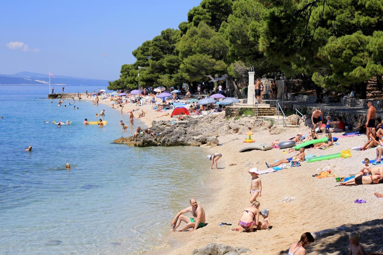 Apartments By The Sea Brela, Makarska - 18356 ภายนอก รูปภาพ