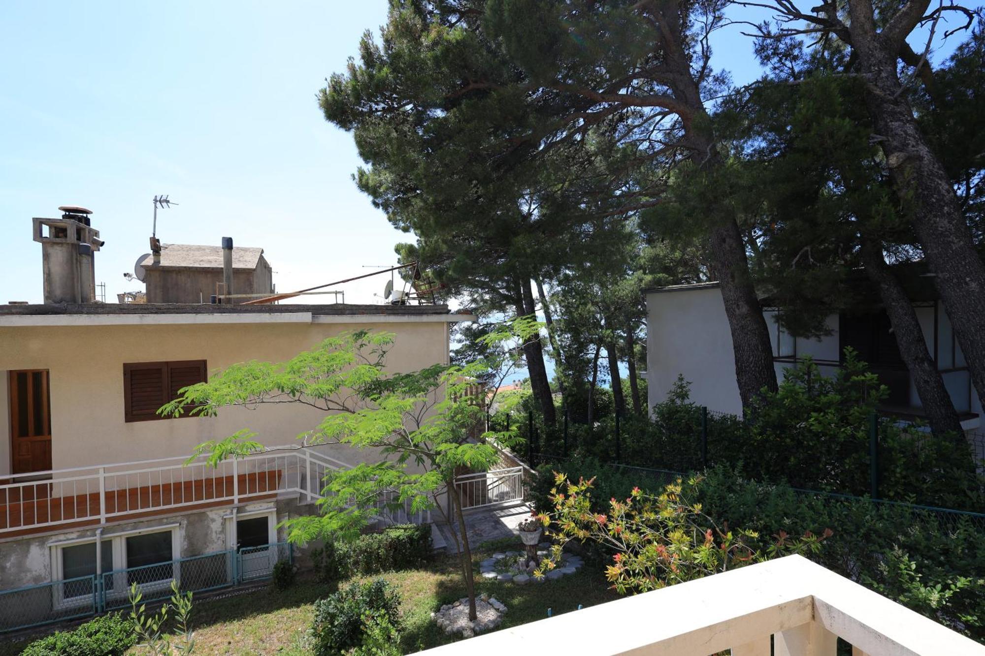 Apartments By The Sea Brela, Makarska - 18356 ภายนอก รูปภาพ