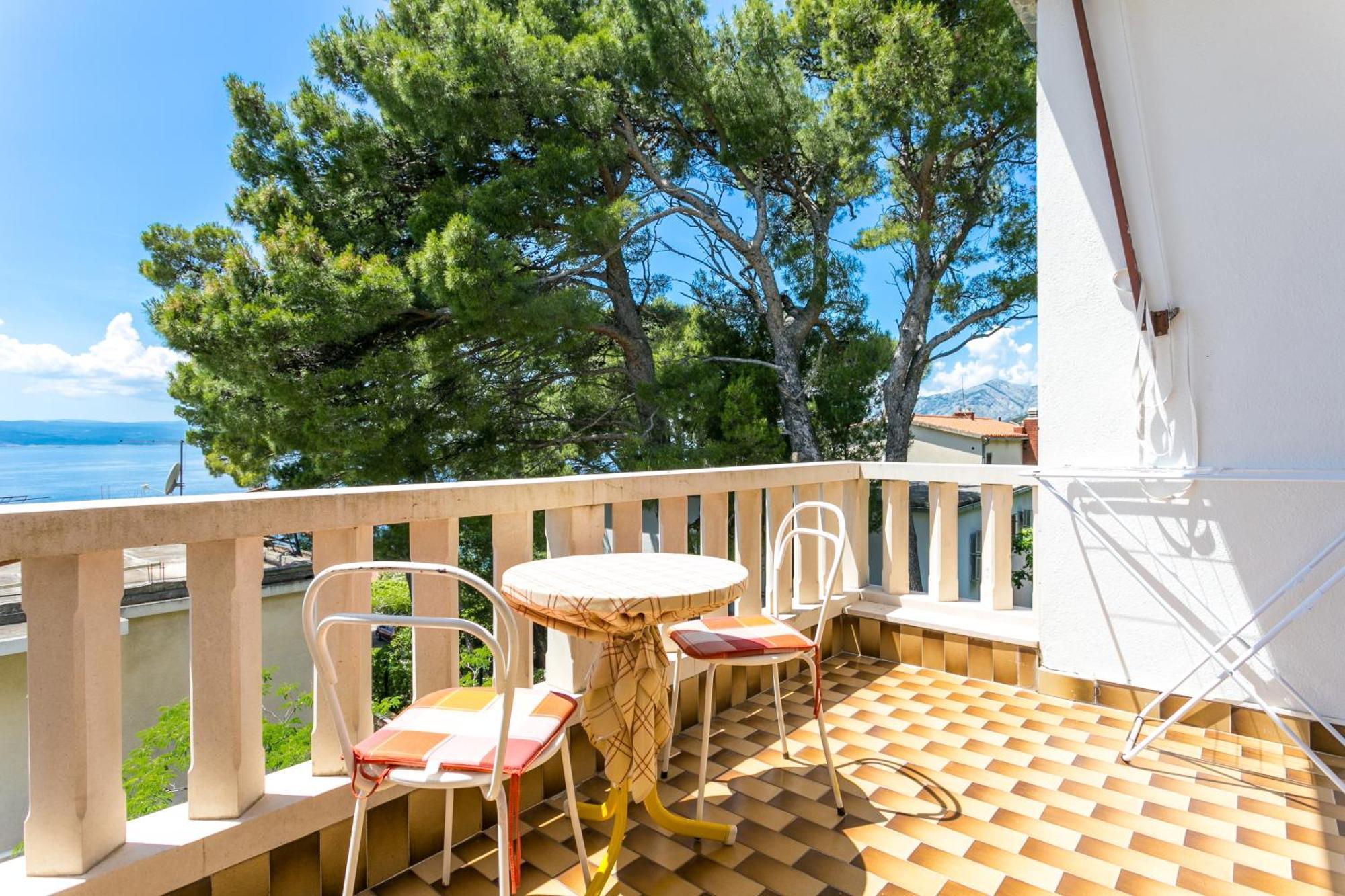 Apartments By The Sea Brela, Makarska - 18356 ภายนอก รูปภาพ
