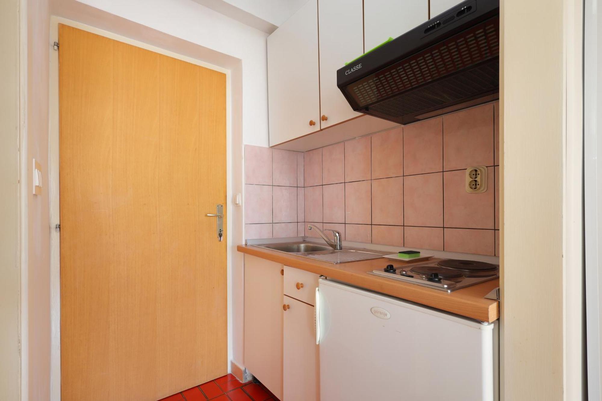 Apartments By The Sea Brela, Makarska - 18356 ห้อง รูปภาพ