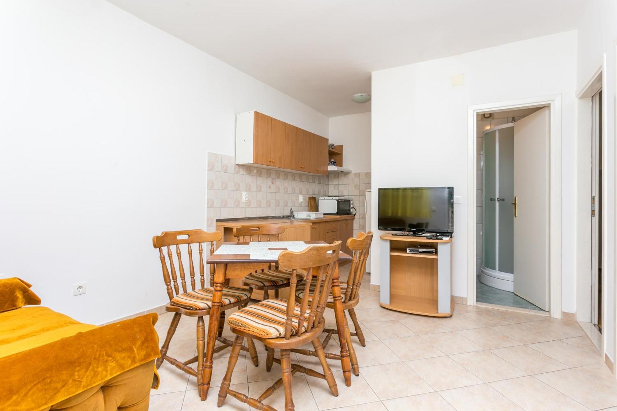 Apartments By The Sea Brela, Makarska - 18356 ห้อง รูปภาพ